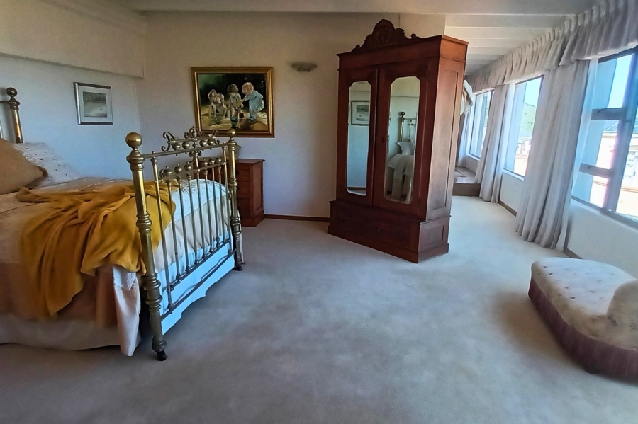 5 Bedroom Property for Sale in Blue Bend Eastern Cape